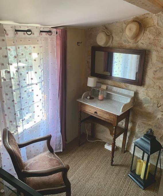 Maisonnette Atypique Cadarache-Iter 생폴레뒤랑스 외부 사진